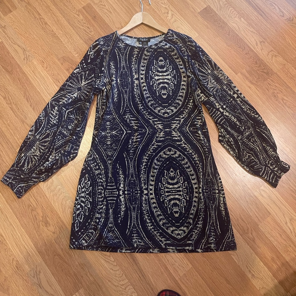 Papillon long sleeve sweater.  Beautiful navy and cream pattern.